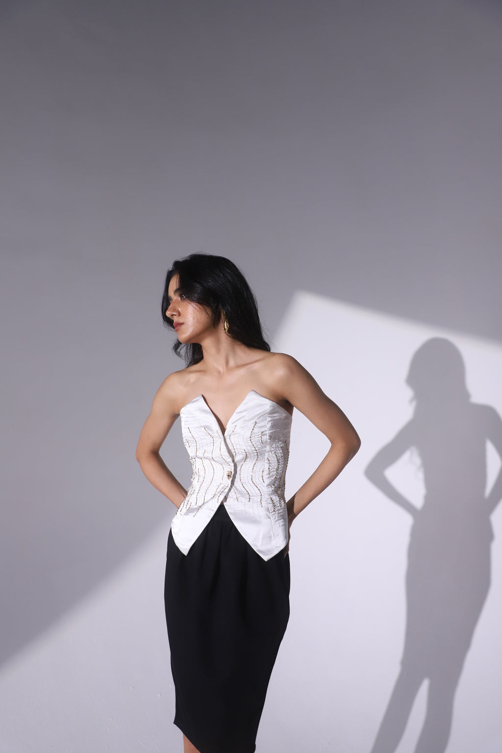 Zari Top